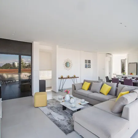 3 Schlafzimmer Mit Pool, Dachgarten, Meerblick
