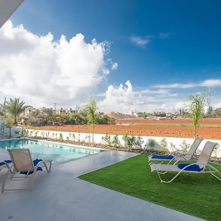 Vakantiehuis 3 Schlafzimmer Mit Pool, Dachgarten, Meerblick